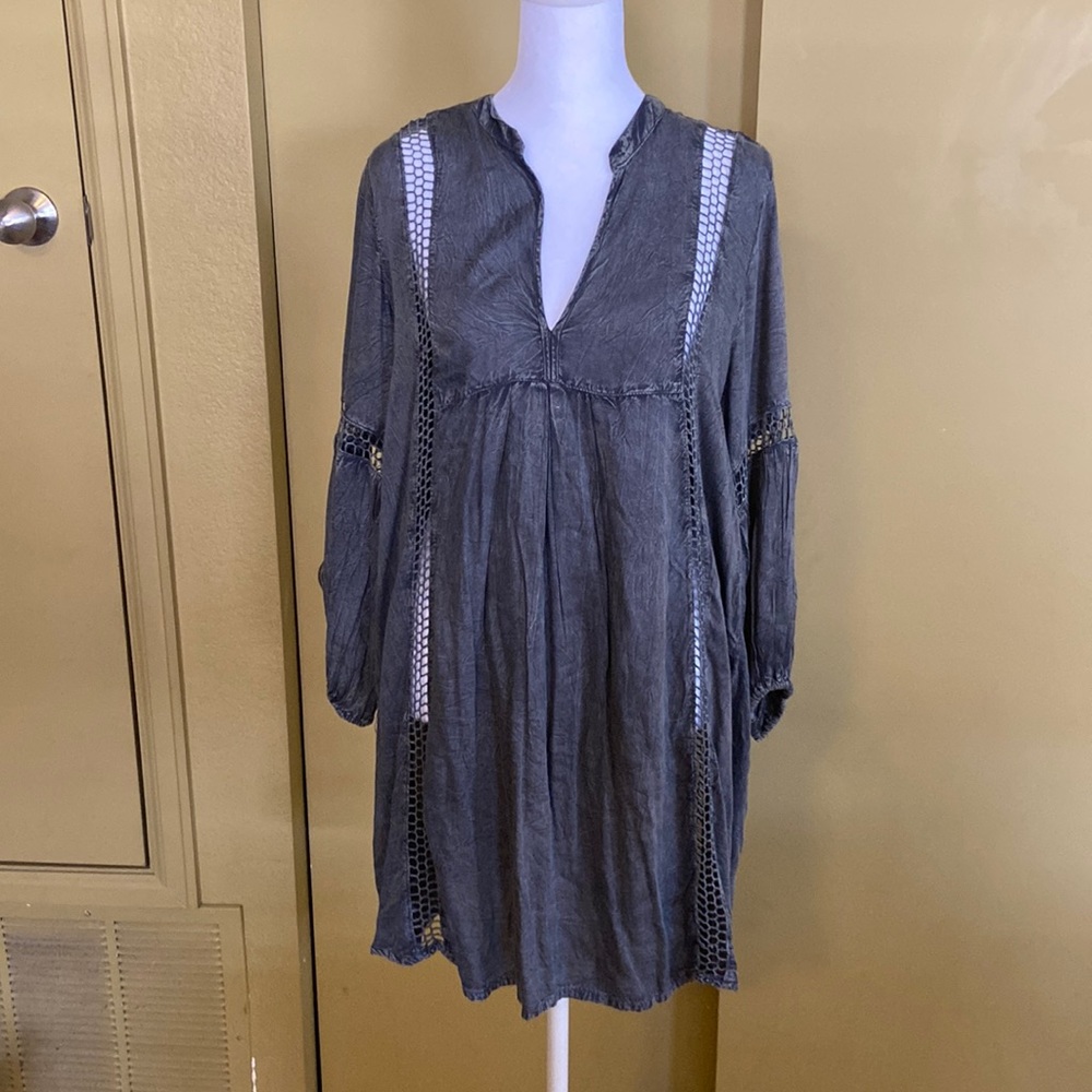 Swimsuits for All - Gray, long sleeve coverup - Size 10/12